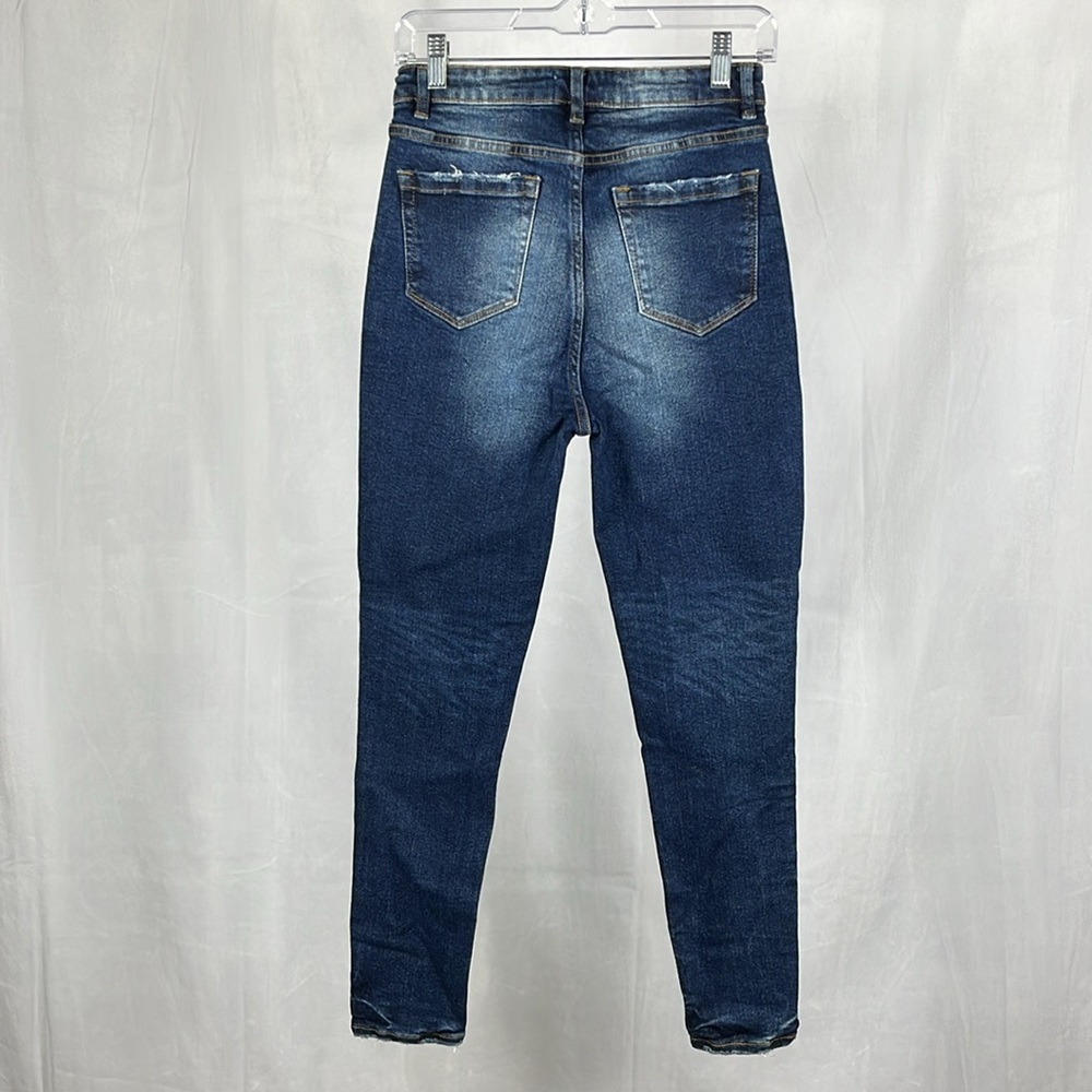 Muselooks High Rise Button Fly Skinny Jeans. - Picture 6 of 11